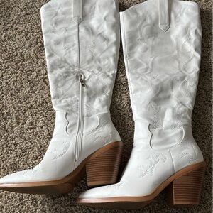 Wide Calf White Cowboy Heeled Boots